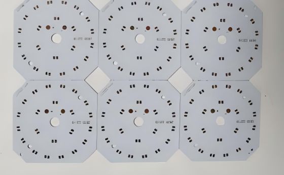 Dobra cena 1 Layer LED PCB Board With Aluminium Base Board 1OZ And White Soldermask w Internecie